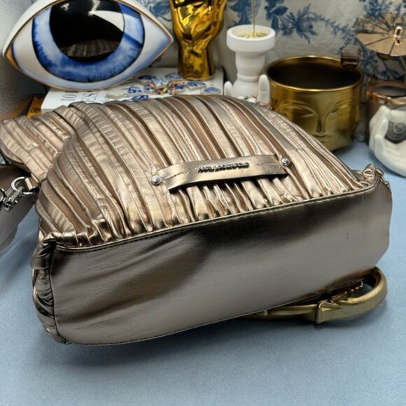🆕 KARL LAGERFELD PARIS 🧿 NWT K/Kushion Folded Tote, Champagne Muted Metallic - Picture 11 of 16